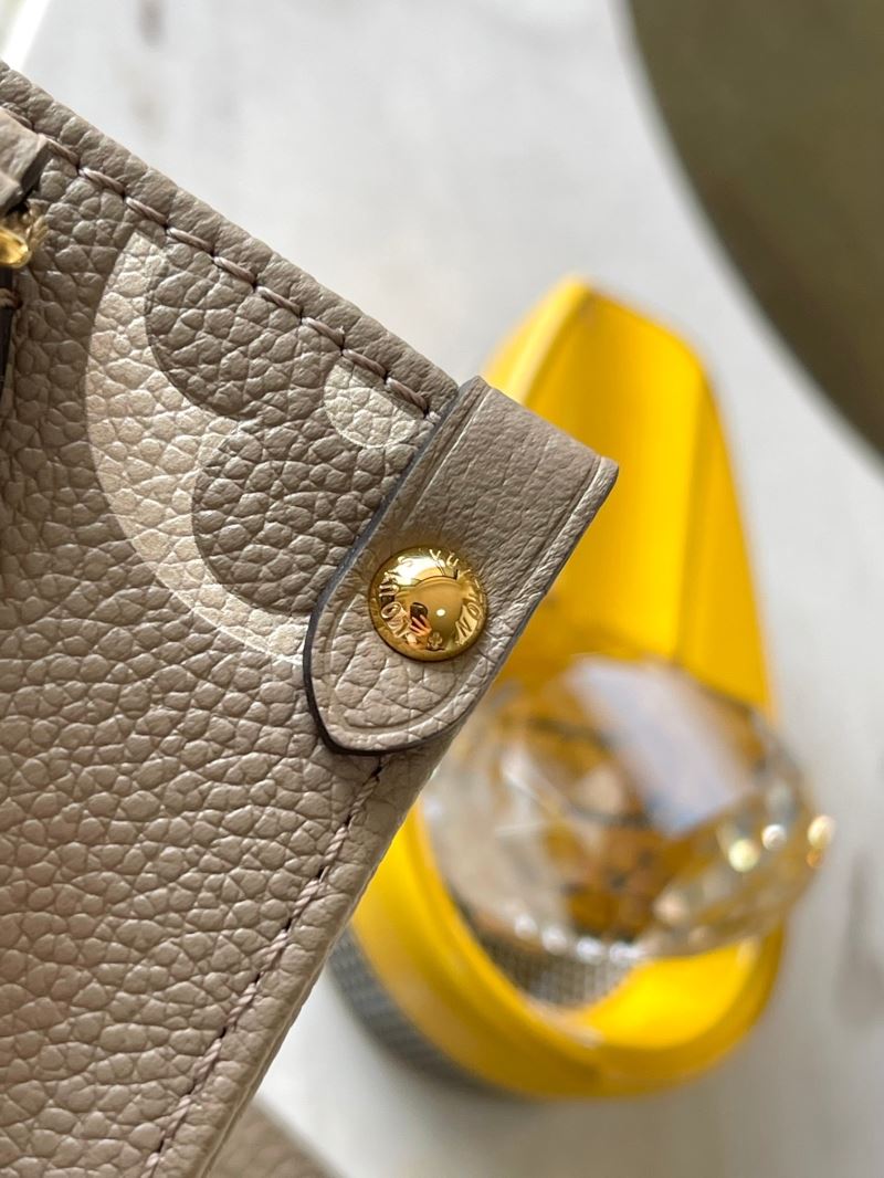 Louis Vuitton Shopping Bags